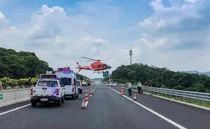 砚山高速公路汽车救援案例